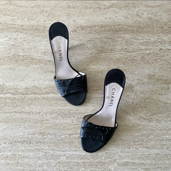 Vintage Chanel CC Bow Sandal Mule Heels - Picture 2 of 8